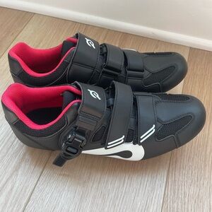 Peloton cycling shoes
